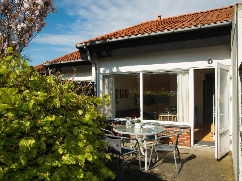 Den Gamle Gaard Apartments Nysted Rum bild