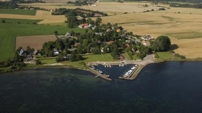 Den Gamle Gaard Apartments Nysted Exteriör bild
